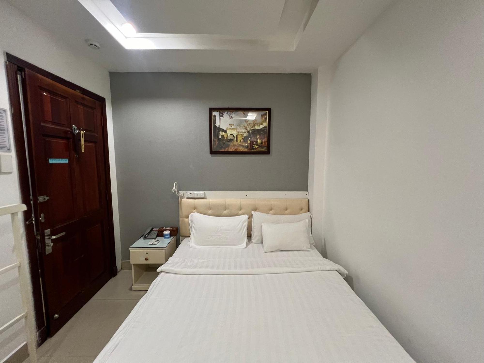 A25 Hotel - 13 Bui Thi Xuan Ho Chi Minh City Exterior photo